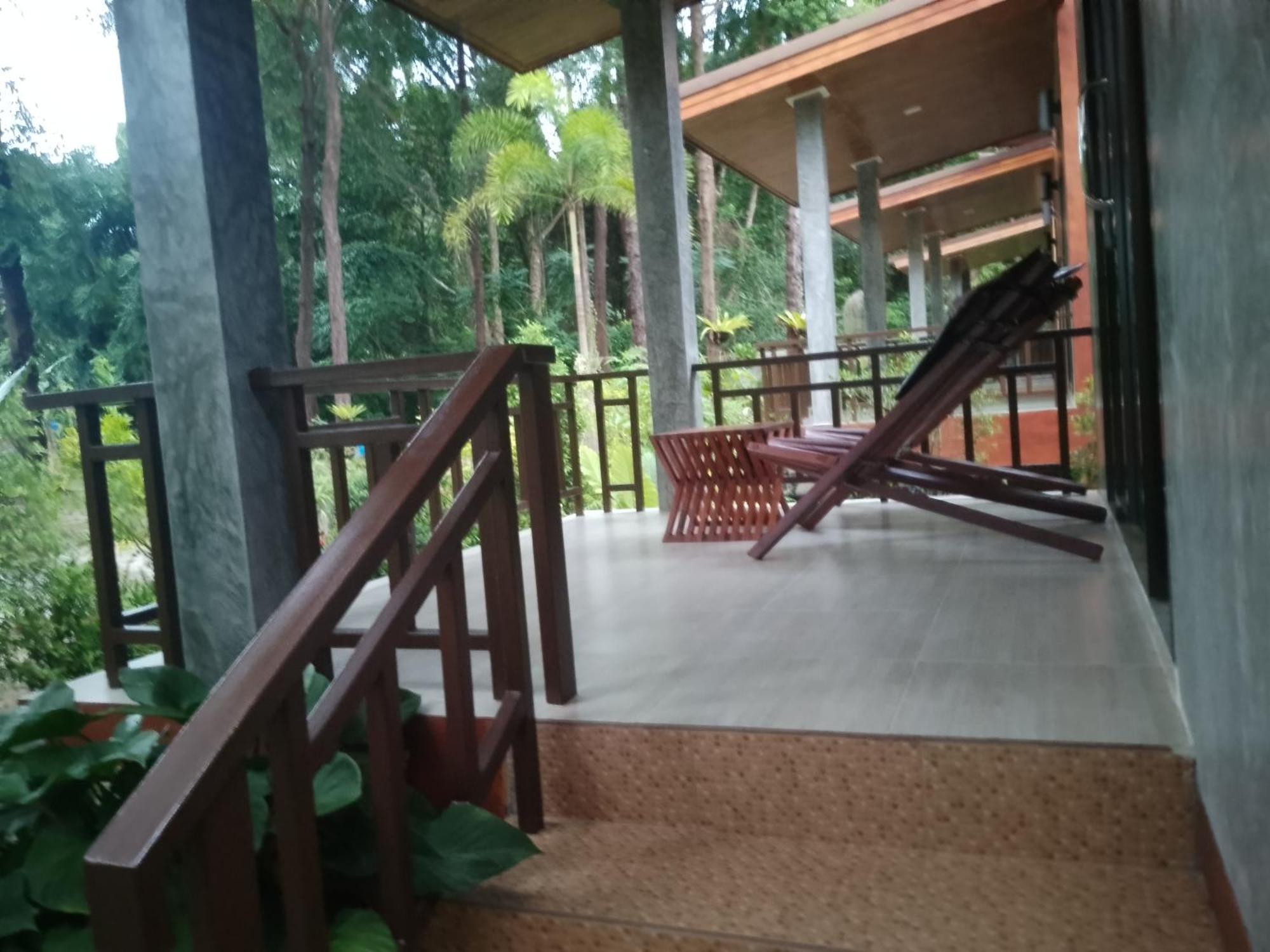 The Sun Long Beach Resort Koh Lanta Exterior photo